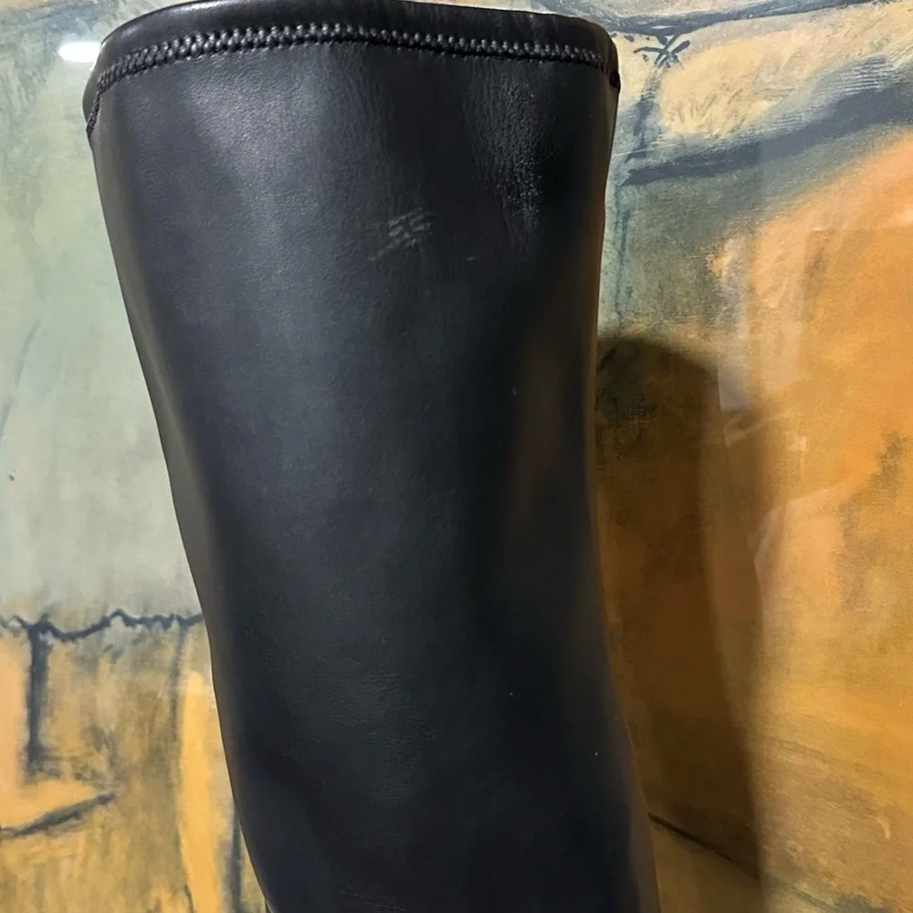 🌸VINCE CAMUTO🌸 Abrila Black Over The Knee Boot Size: 5M